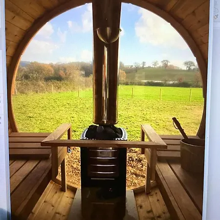 Charming With Private Pool Jacuzzi And Garden In *