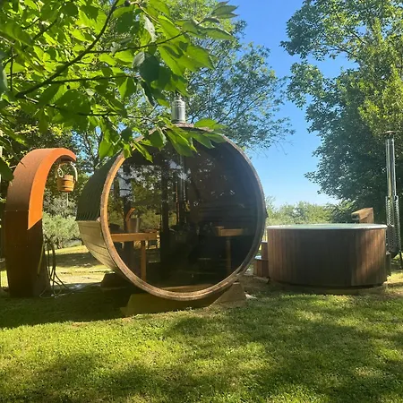 Cozy In 90 M² With Private Pool Dağ evi *