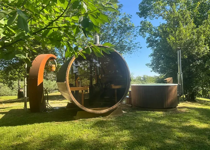 Cozy In 90 M² With Private Pool Dağ evi *